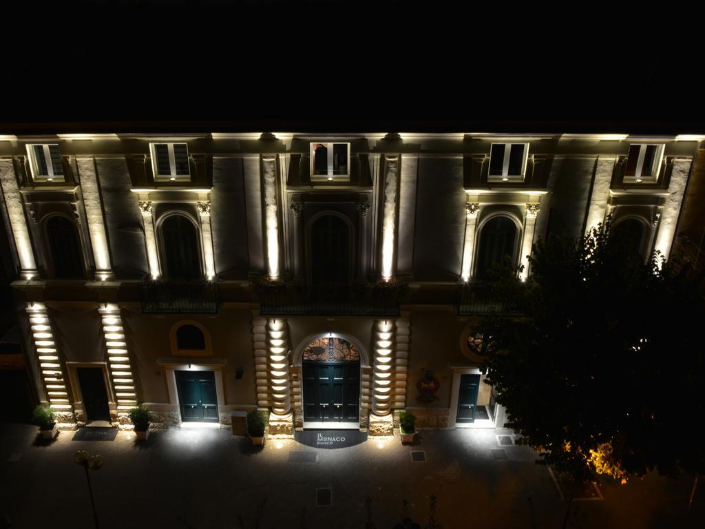 La Residenza Del Monaco Bianco Acomodação com café da manhã Matera Exterior foto